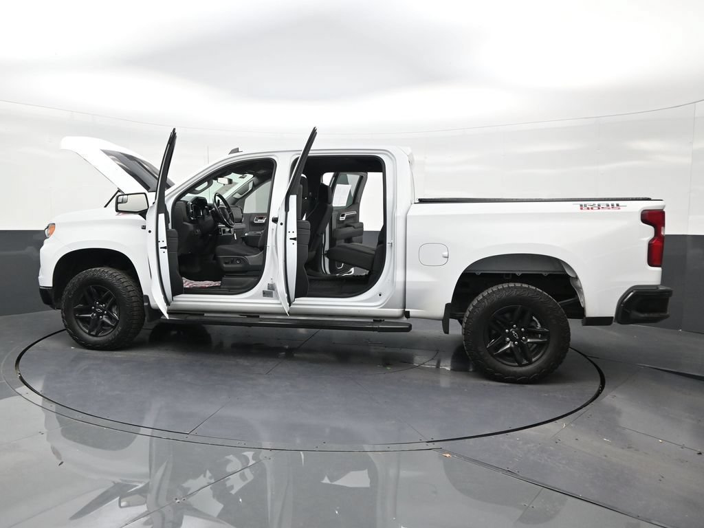 Used 2023 Chevrolet Silverado 1500 LT Trail Boss AWD/4WD image 31