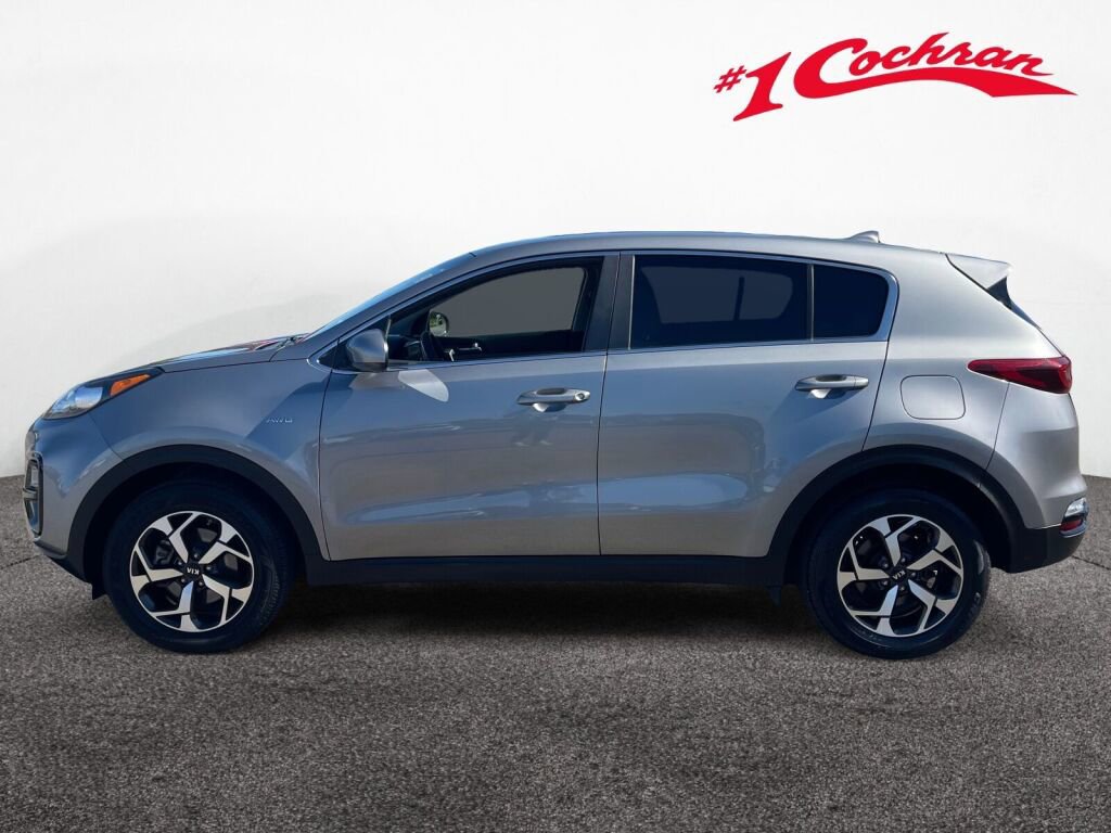 Used 2020 Kia Sportage LX image 4