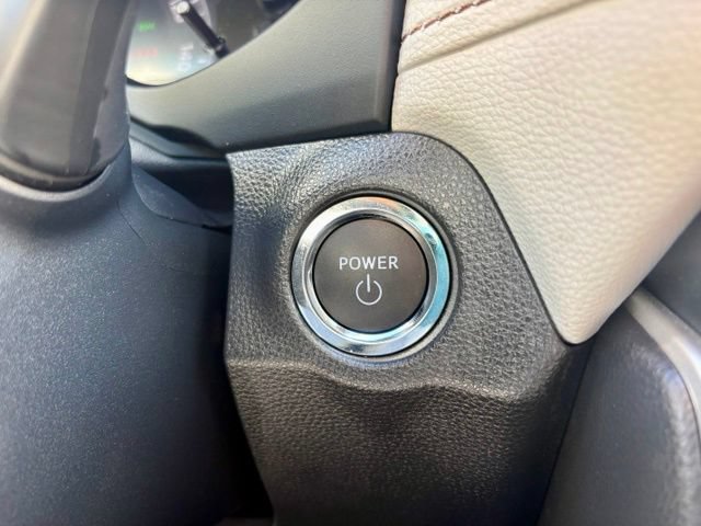 Used 2025 Toyota RAV4 XLE w/ Convenience Package AWD/4WD image 25