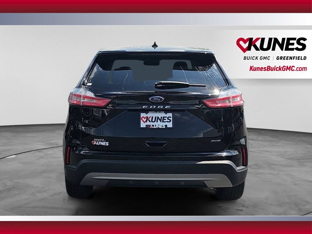 Used 2024 Ford Edge SEL AWD/4WD image 9