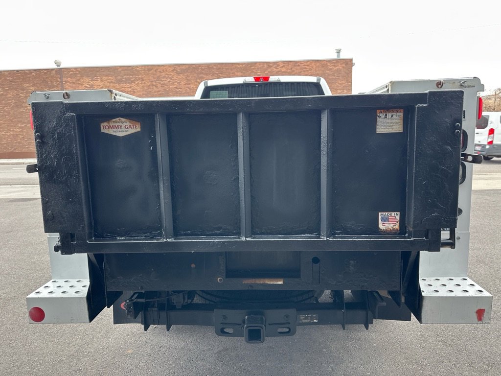 Used 2017 Ford F250 XL w/ Power Equipment Group image 4