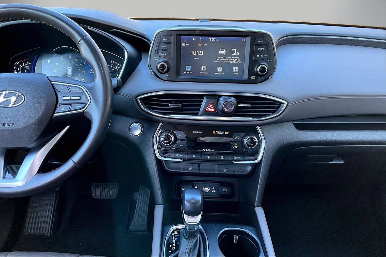 Used 2020 Hyundai Santa Fe SEL w/ Convenience + Premium Package image 12