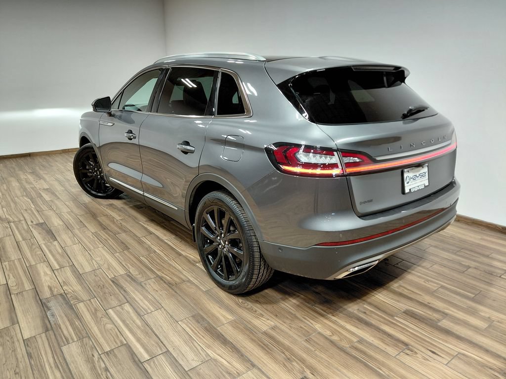 Used 2022 Lincoln Nautilus Reserve w/ Equipment Group 201A AWD/4WD image 23