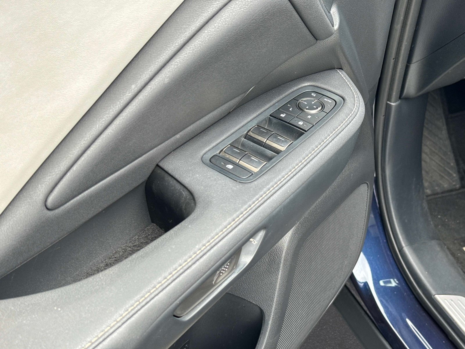 Certified 2024 Lexus TX 350 AWD w/ Captains Chair Package image 20
