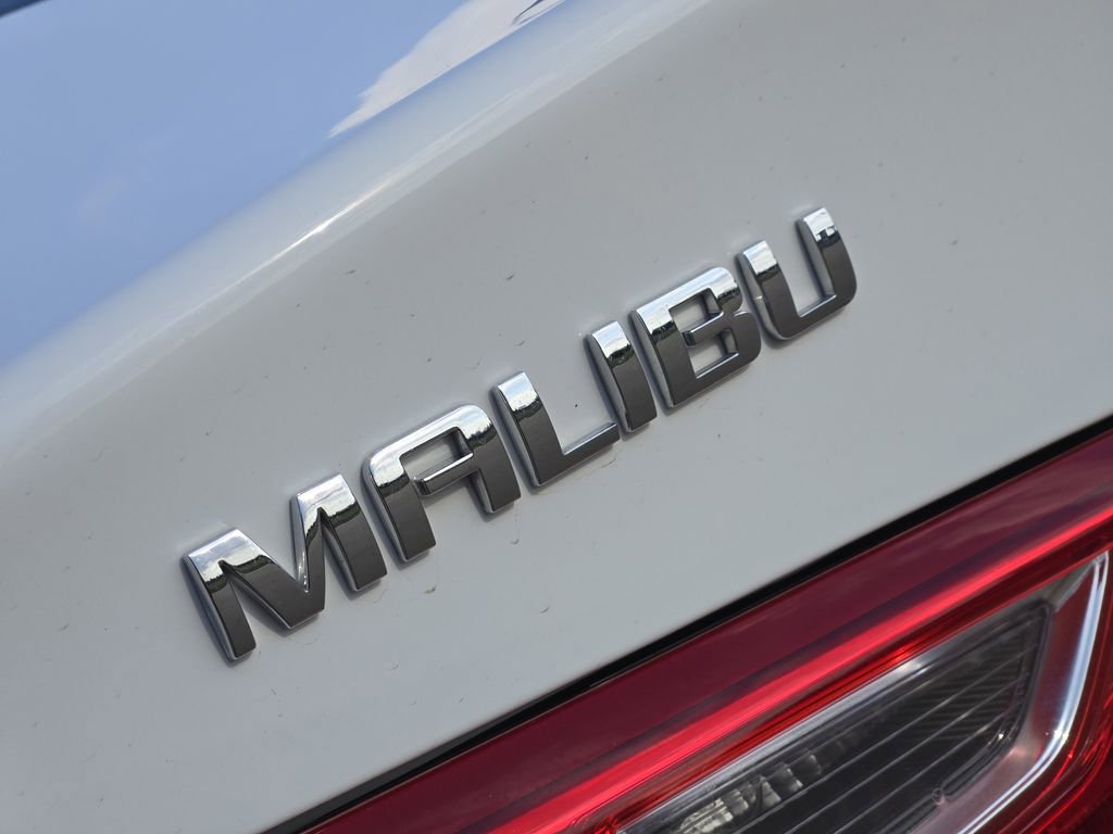 Used 2025 Chevrolet Malibu LS image 31