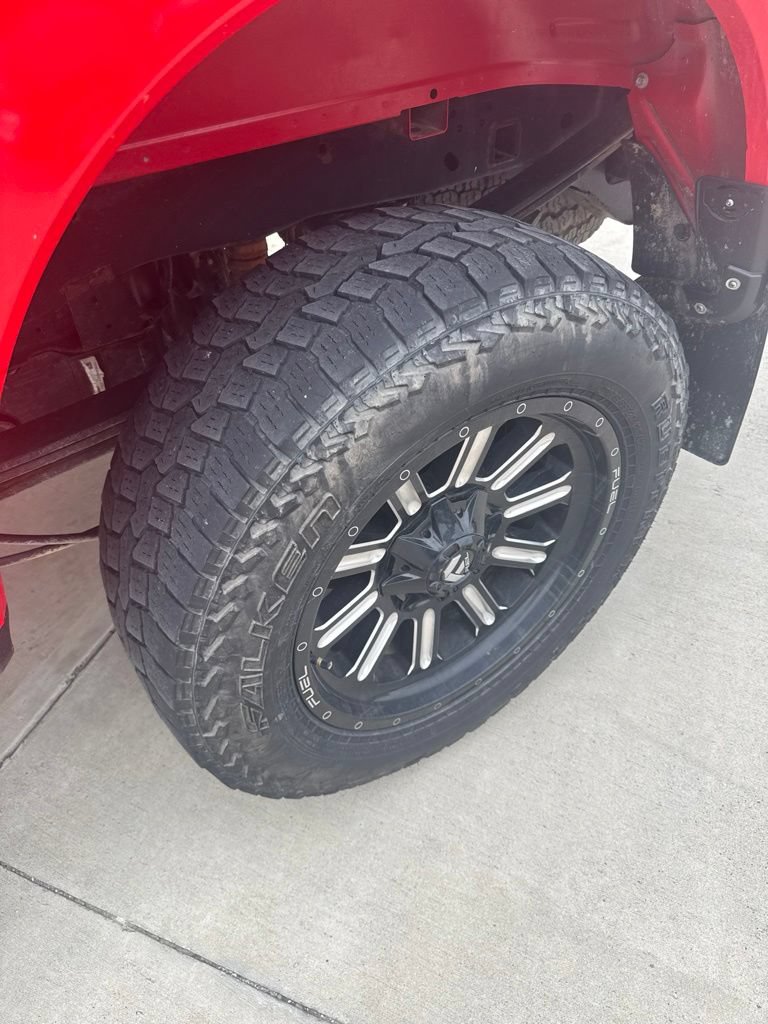 Used 2019 Ford F250 XLT w/ FX4 Off-Road Package AWD/4WD image 4