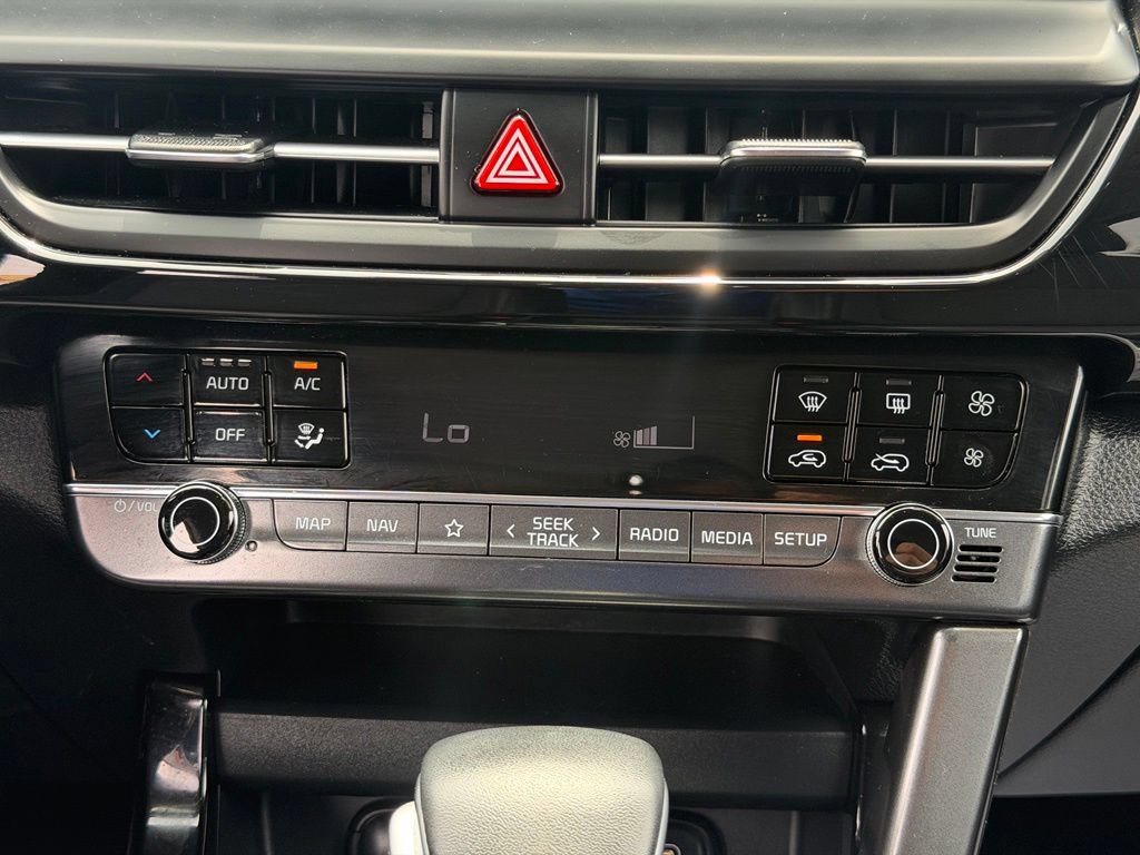 Used 2024 Kia Seltos X-Line AWD/4WD image 21
