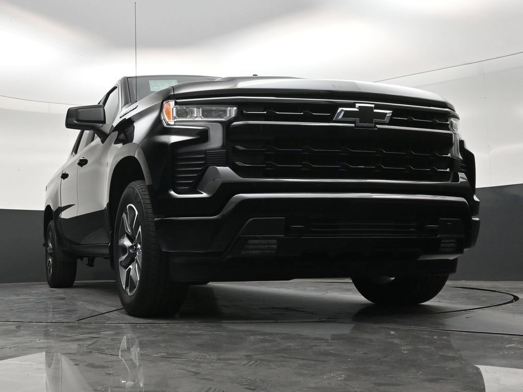 Used 2024 Chevrolet Silverado 1500 RST RWD image 27