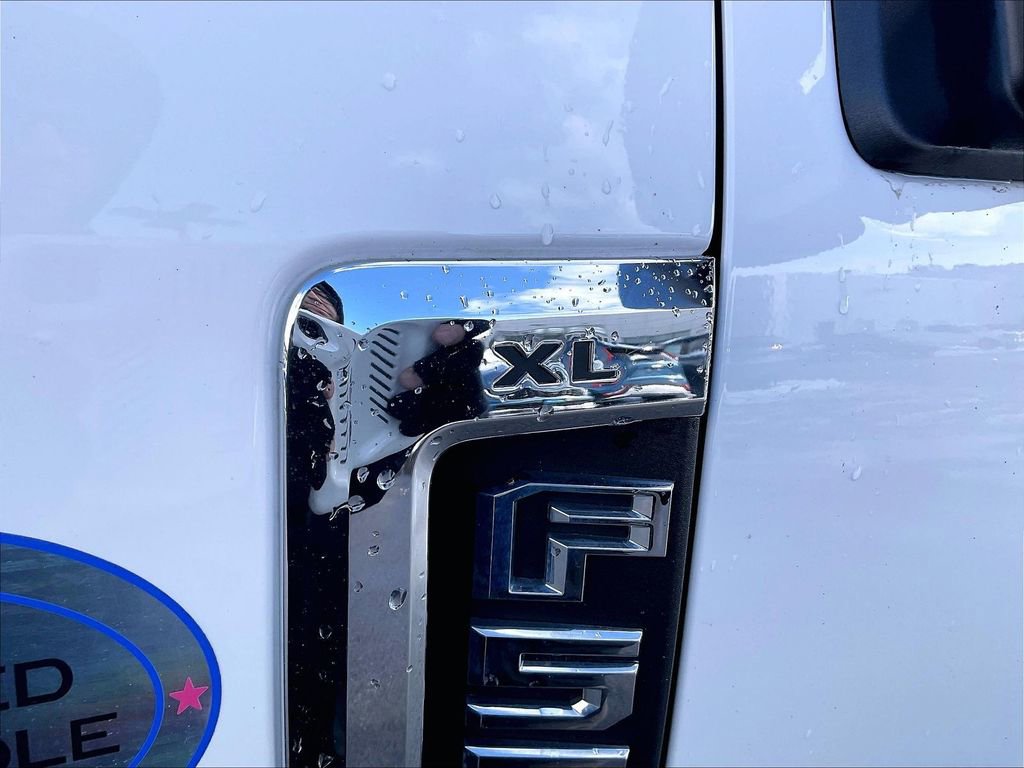 Used 2019 Ford F550 4x4 Regular Cab Super Duty image 20