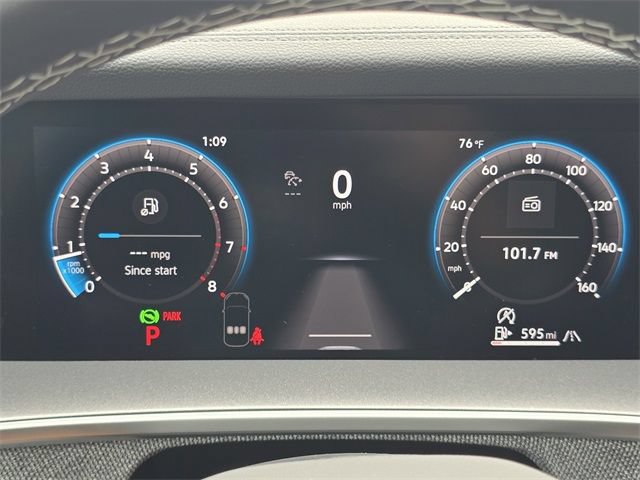 New 2025 Volkswagen Tiguan S AWD/4WD image 14