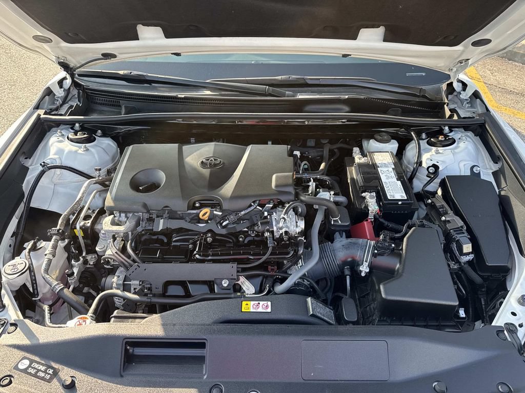 Used 2023 Toyota Camry LE FWD image 3