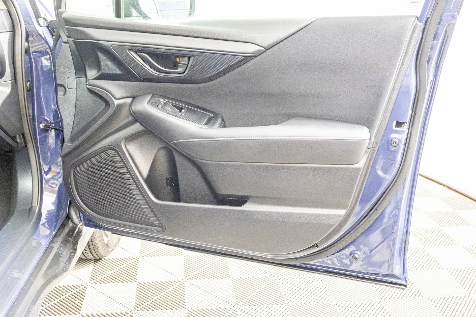 Used 2025 Subaru Outback image 36