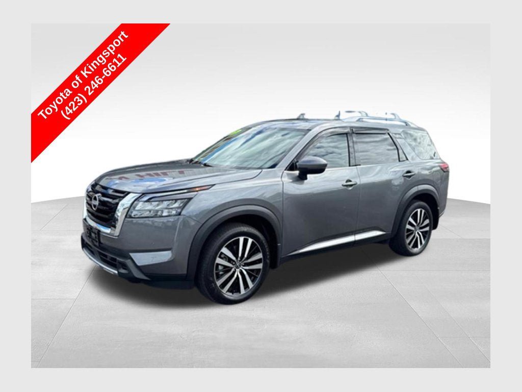 Used 2025 Nissan Pathfinder Platinum w/ Cargo Package FWD image 1