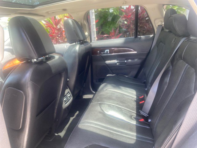 Used 2011 Lincoln MKX 2WD w/ 102A Rapid Spec Order Code image 72