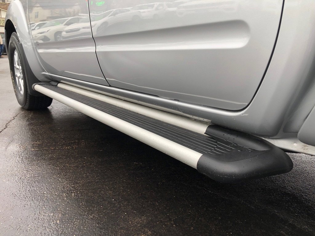 Used 2019 Nissan Frontier SV w/ Value Truck Package AWD/4WD image 13