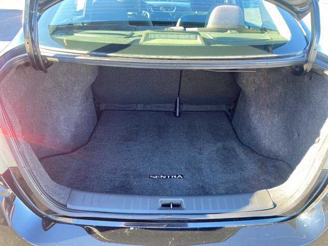 Used 2016 Nissan Sentra S FWD image 11