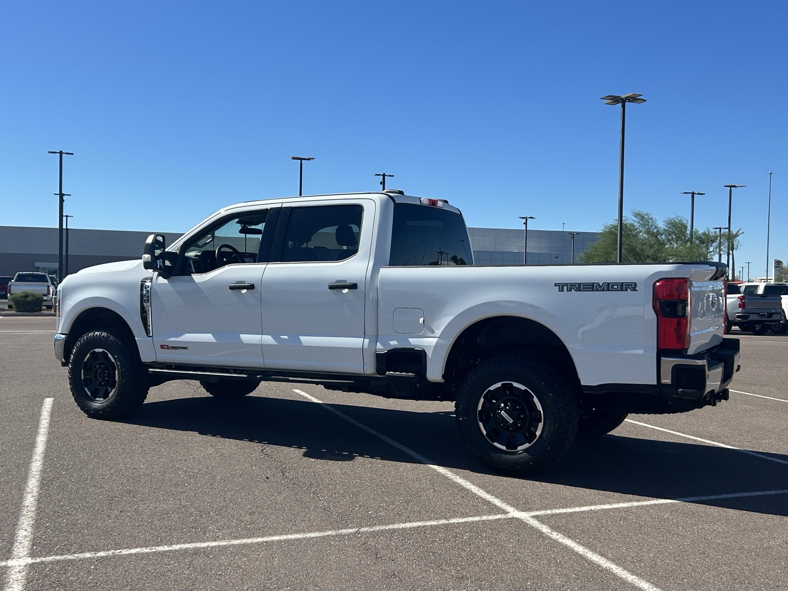 Used 2025 Ford F350 XLT w/ Tremor Off-Road Package AWD/4WD image 3