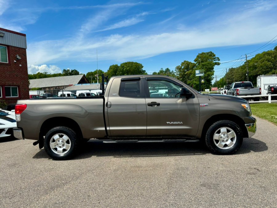 Used 2012 Toyota Tundra 4x4 Double Cab w/ TRD Off-Road Pkg image 4