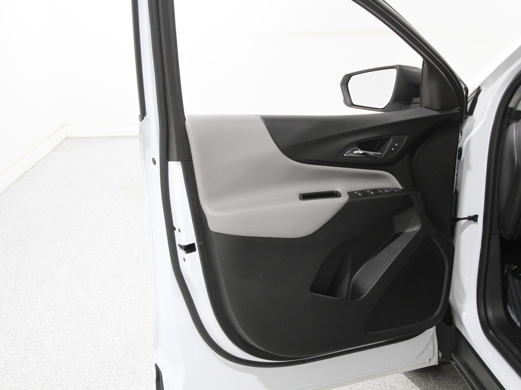 Certified 2022 Chevrolet Equinox LS image 4