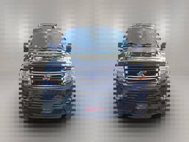 Used 2016 Ford Expedition EL XLT image 2