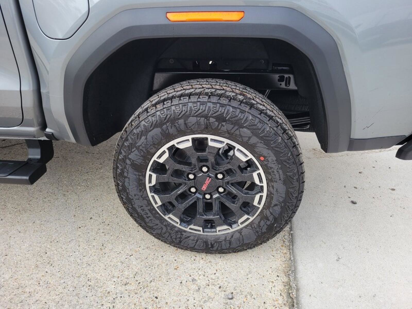 New 2026 GMC Canyon AT4 w/ Technology Plus Package image 8