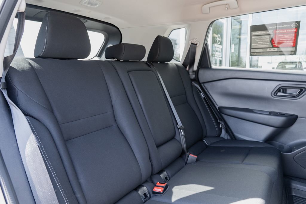 Certified 2025 Nissan Rogue S image 24
