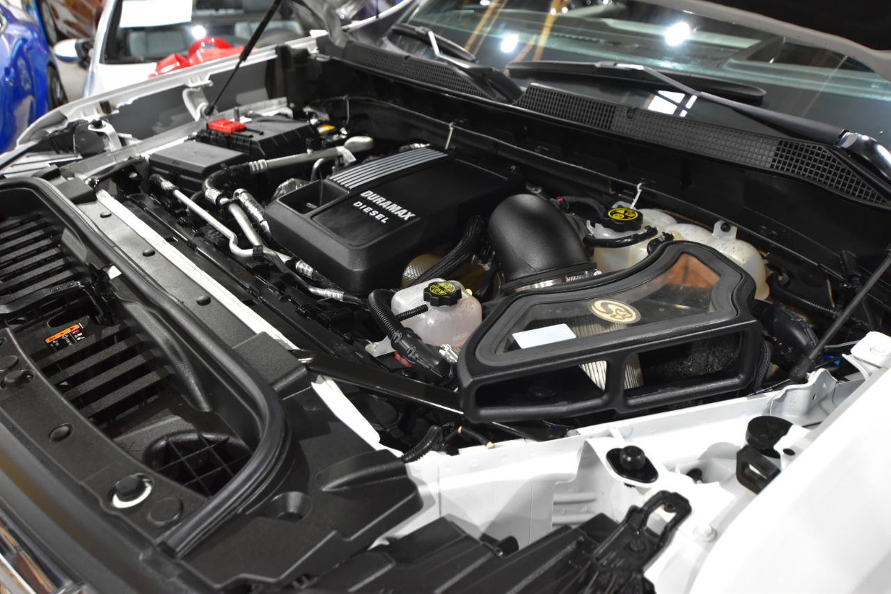 Used 2022 Chevrolet Silverado 1500 LTZ w/ LTZ Premium Package AWD/4WD image 58