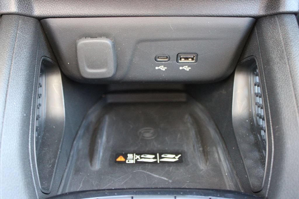Used 2025 Chevrolet TrailBlazer LT w/ Convenience Package FWD image 48