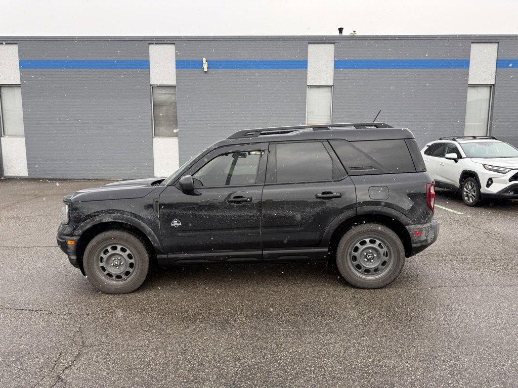 Used 2023 Ford Bronco Sport Outer Banks image 6