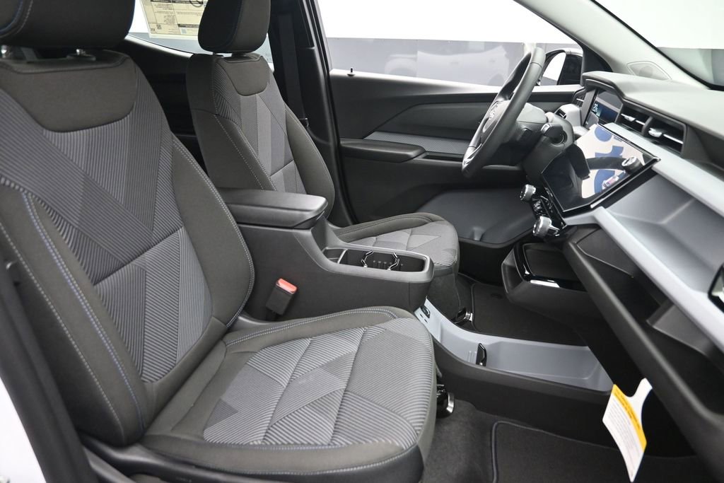 New 2027 Chevrolet Bolt LT FWD image 7