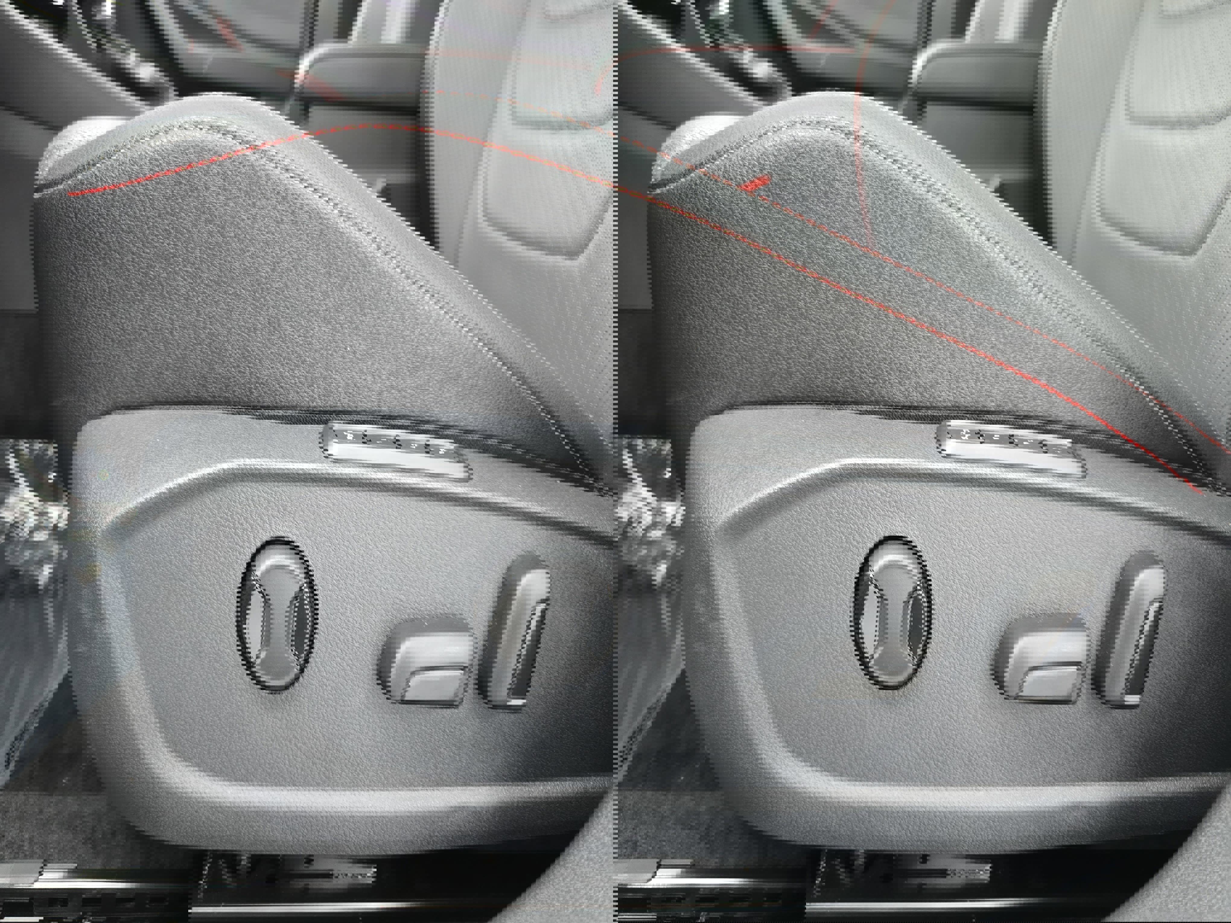 Certified 2025 Volkswagen Jetta GLI Autobahn w/ GLI Black Package image 28