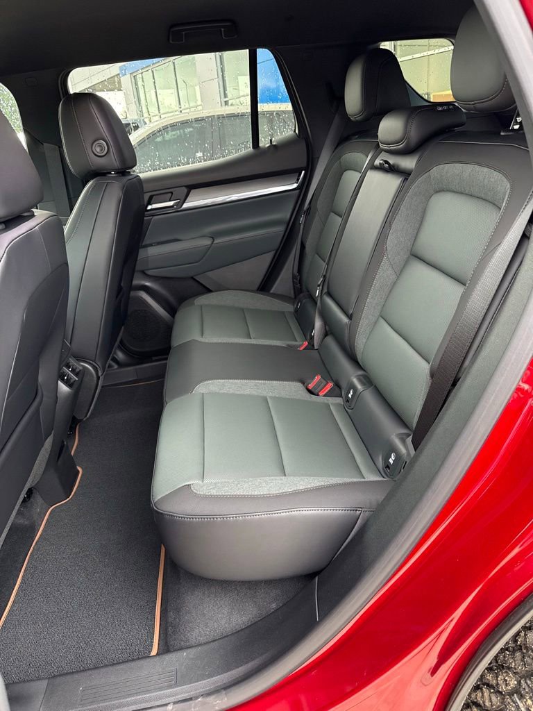 New 2026 GMC Terrain AT4 AWD/4WD image 7
