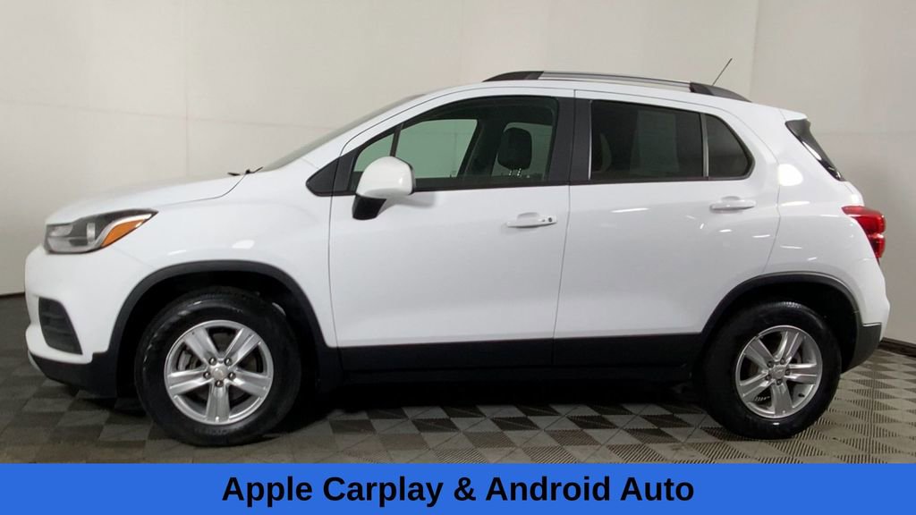 Used 2022 Chevrolet Trax LT w/ LT Convenience Package image 7