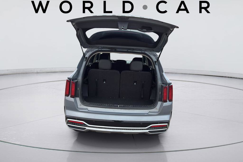 Used 2021 Kia Sorento S w/ Panoramic Sunroof Package image 9