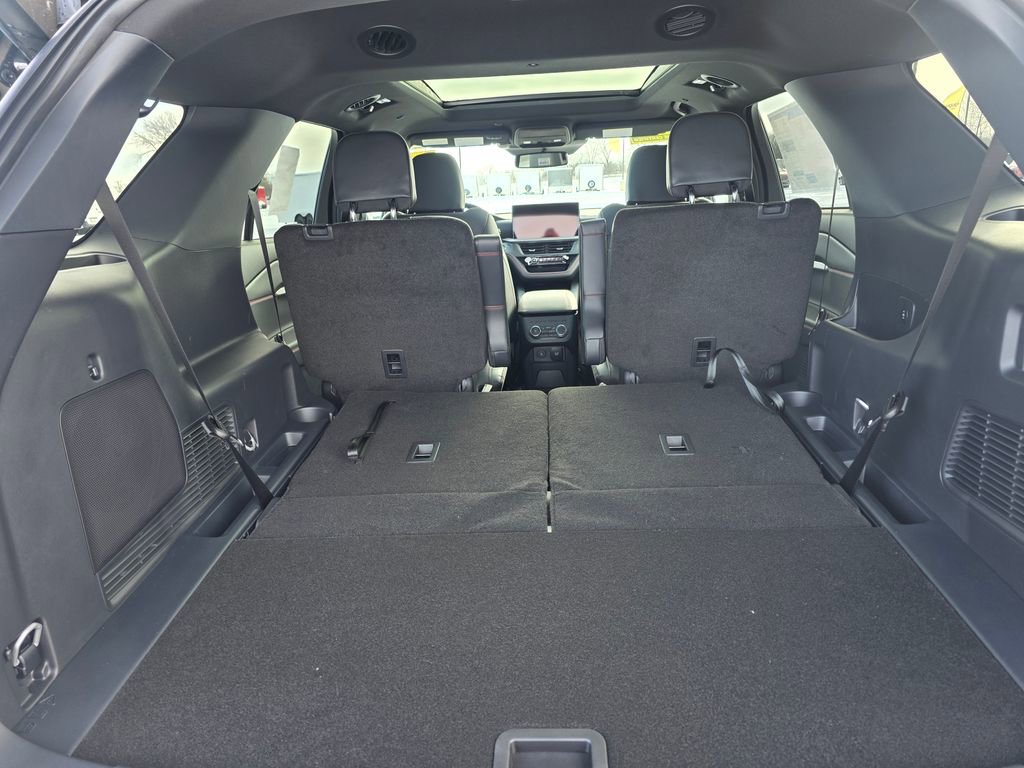 New 2026 Ford Explorer ST-Line w/ ST-Line Street Pack AWD/4WD image 14