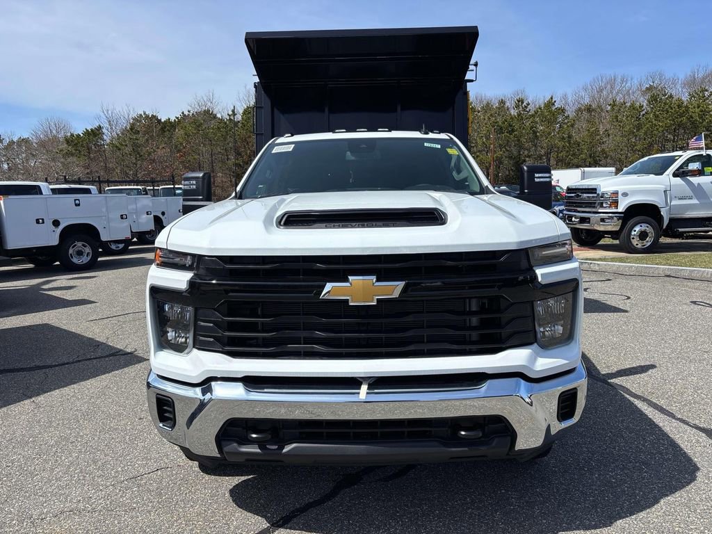 New 2025 Chevrolet Silverado 3500 W/T w/ WT Convenience Package AWD/4WD video 2