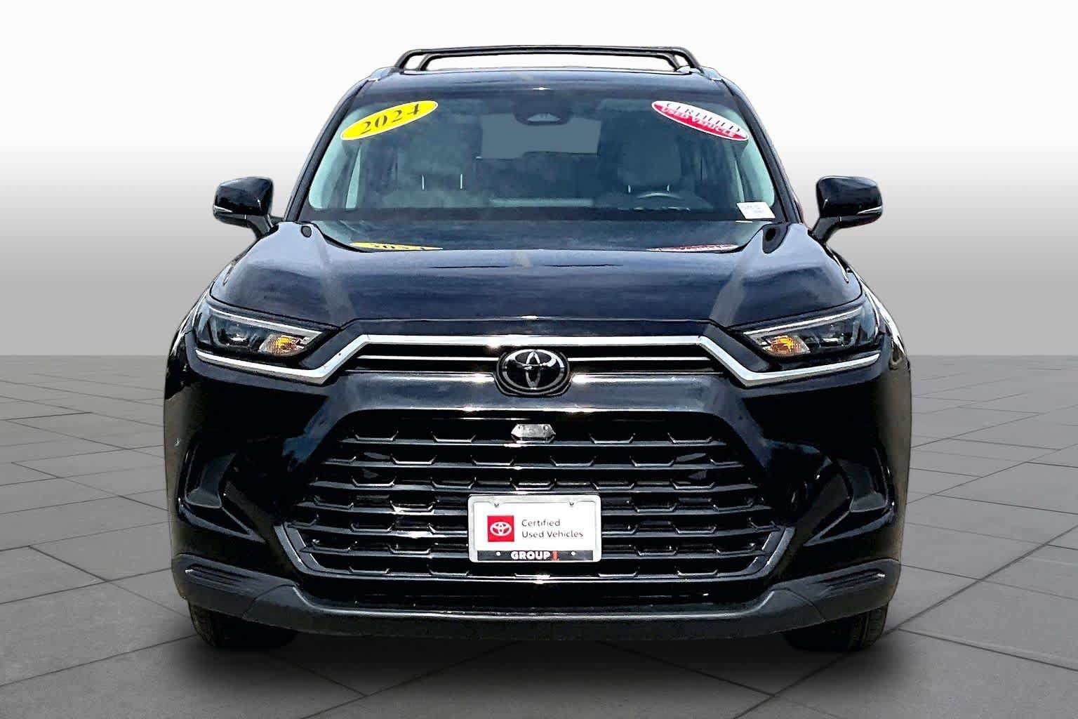 Certified 2024 Toyota Grand Highlander AWD image 3