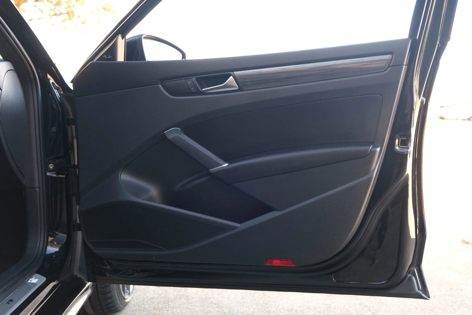 Used 2022 Volkswagen Passat 2.0T R-Line FWD image 22