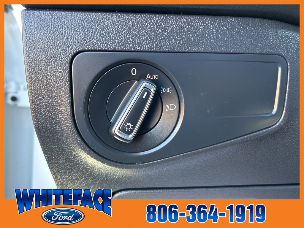 Used 2022 Volkswagen Tiguan SE R-Line image 21