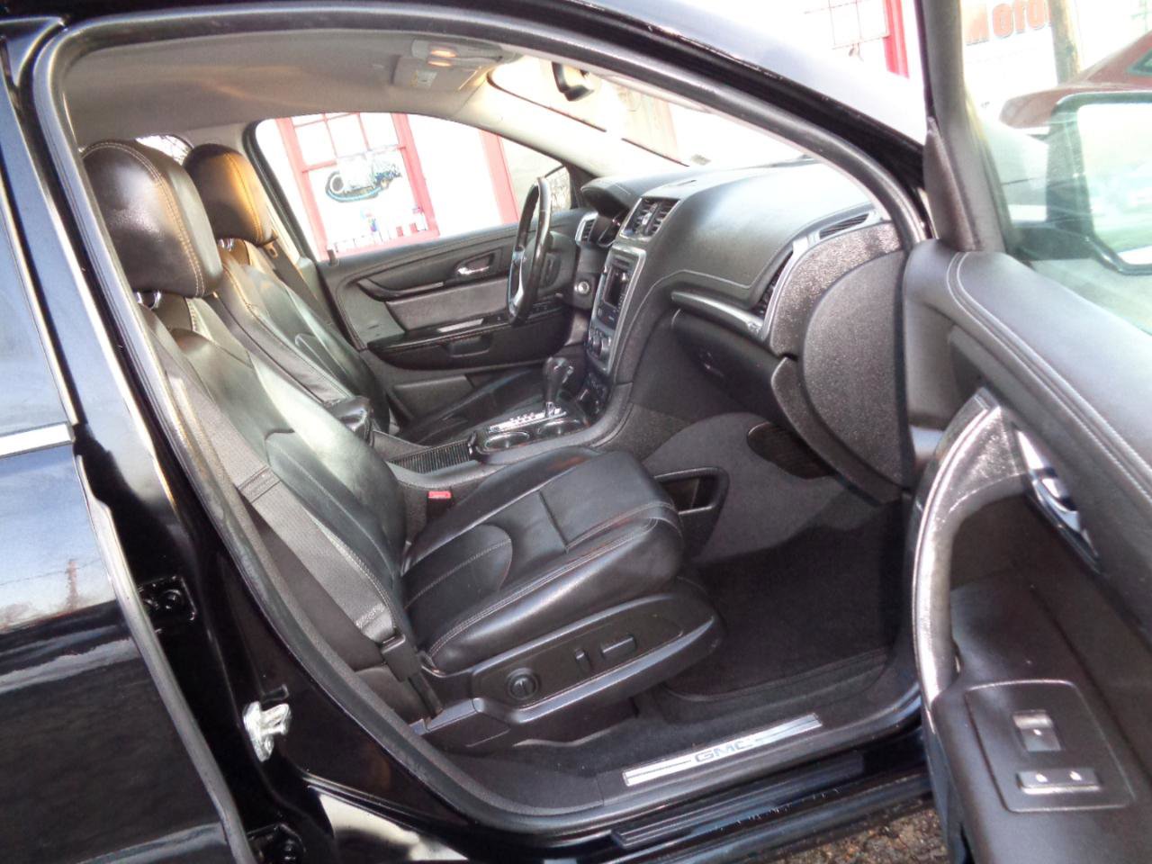 Used 2016 GMC Acadia SLT image 19