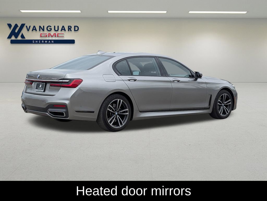 Used 2022 BMW 740i xDrive w/ M Sport Package image 7