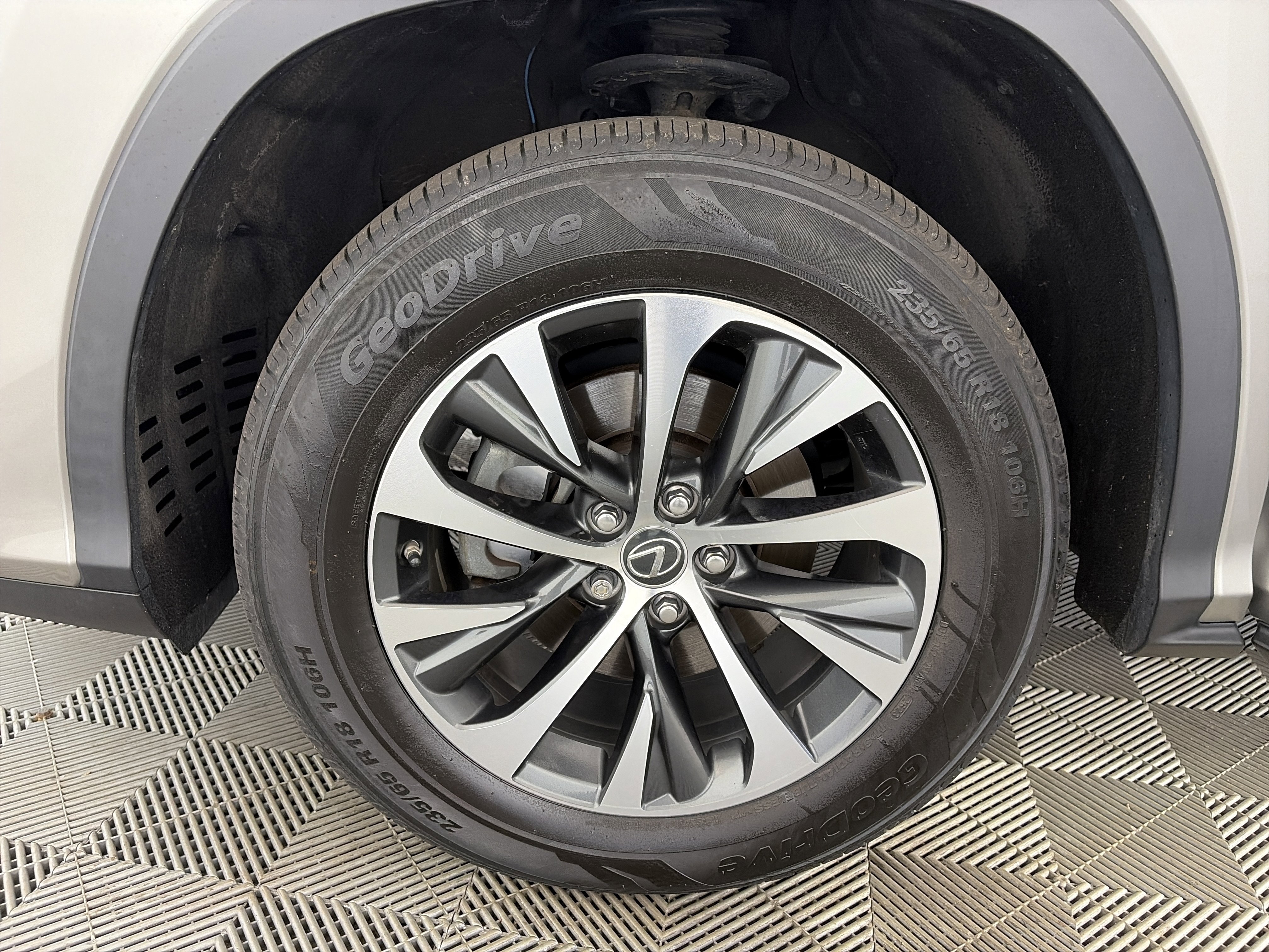 Used 2020 Lexus RX 350 FWD w/ Accessory Package image 13