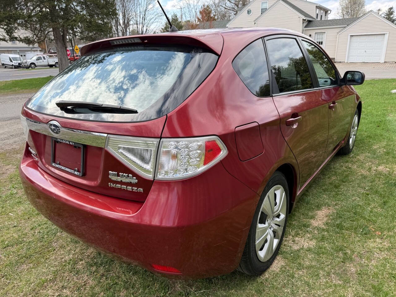 Used 2010 Subaru Impreza 2.5i AWD/4WD image 5