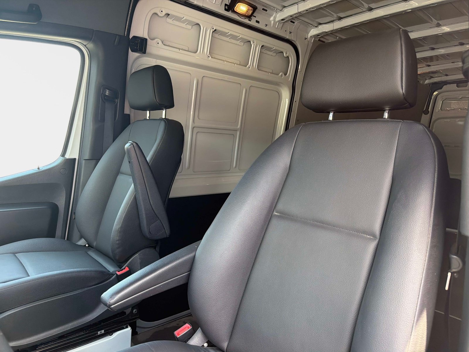Certified 2023 Mercedes-Benz Sprinter 2500 image 18
