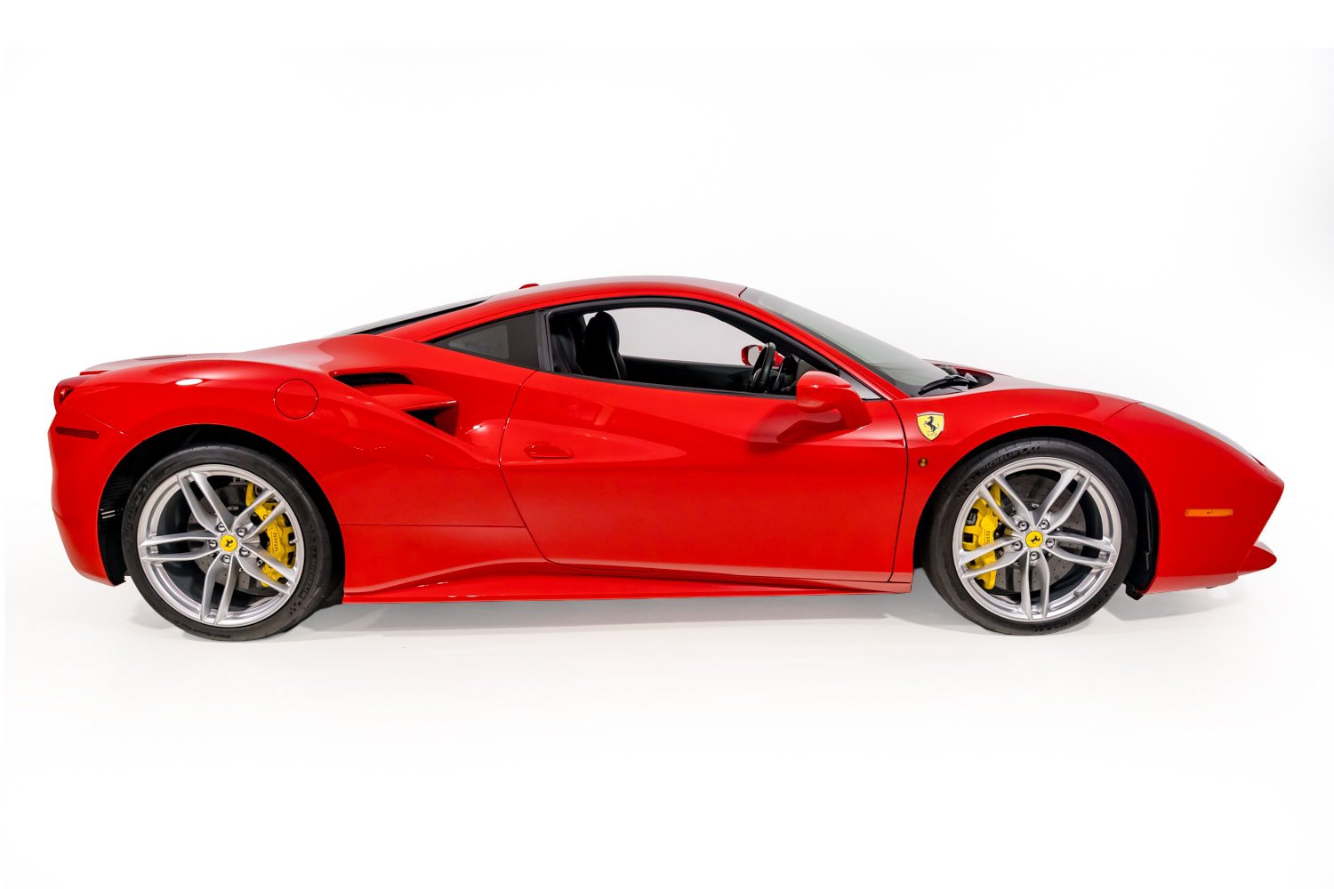 Used 2019 Ferrari 488 GTB RWD image 10