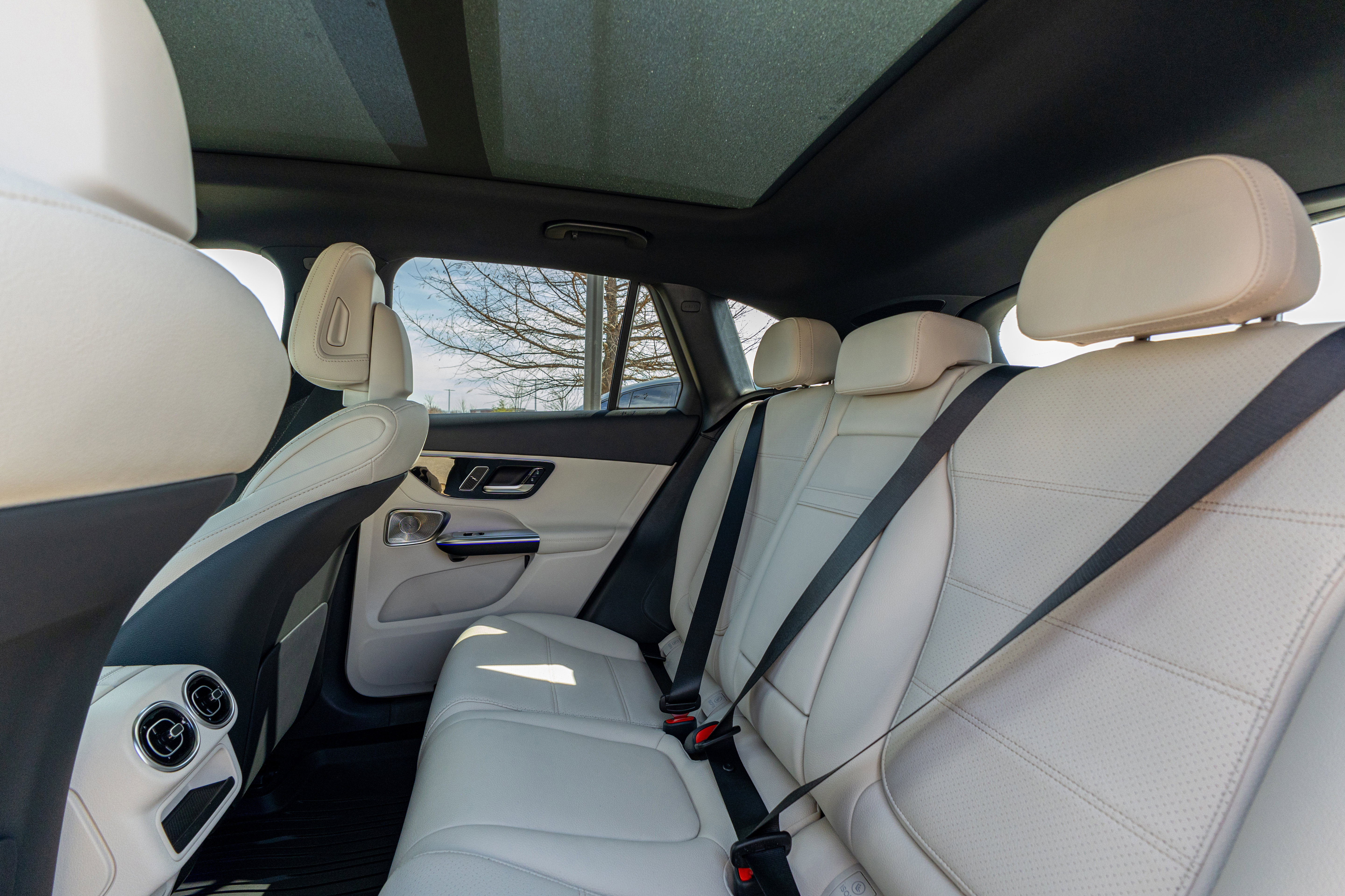 New 2026 Mercedes-Benz GLC 300 4MATIC image 27