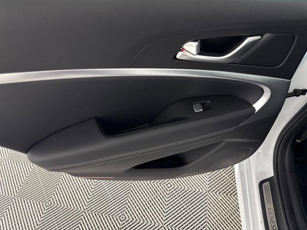 New 2025 Genesis G70 2.5T w/ Sport Prestige Package RWD image 13