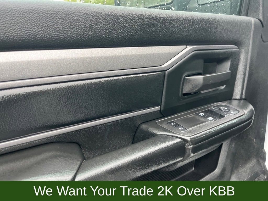 New 2025 RAM 5500 Tradesman AWD/4WD image 10