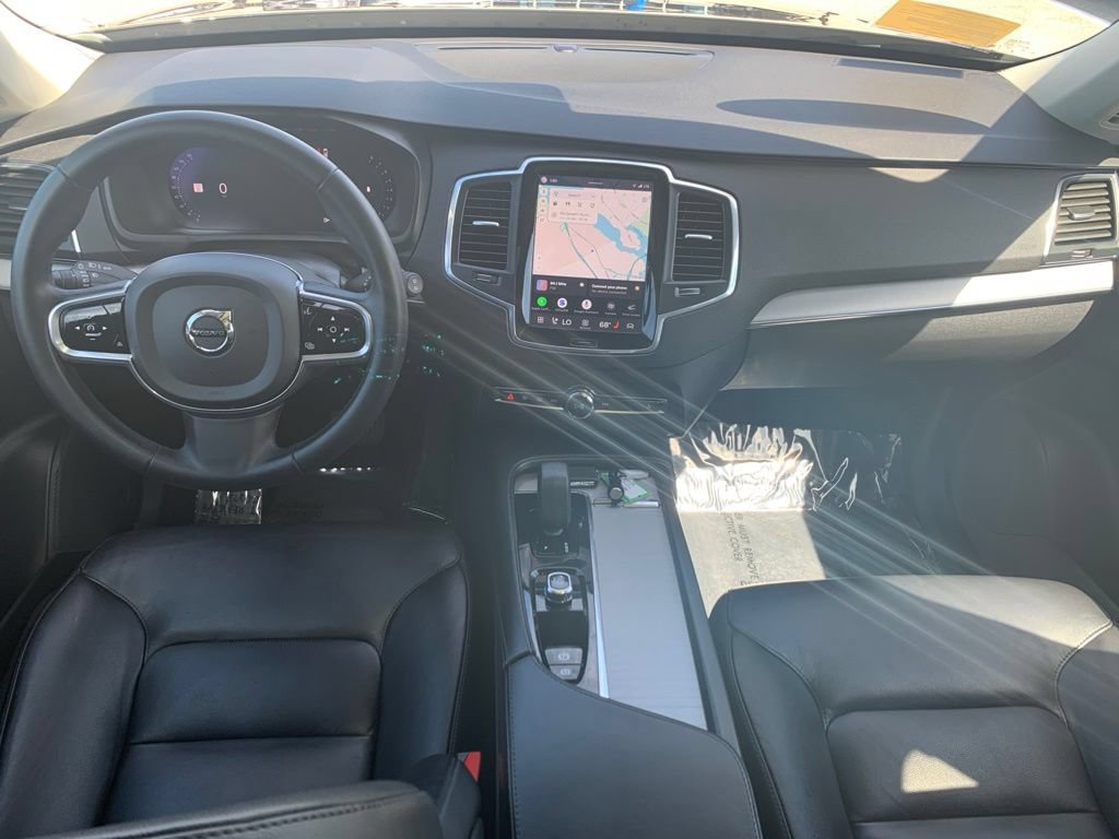 Used 2023 Volvo XC90 B5 Core w/ Protection Package Premier AWD/4WD image 7