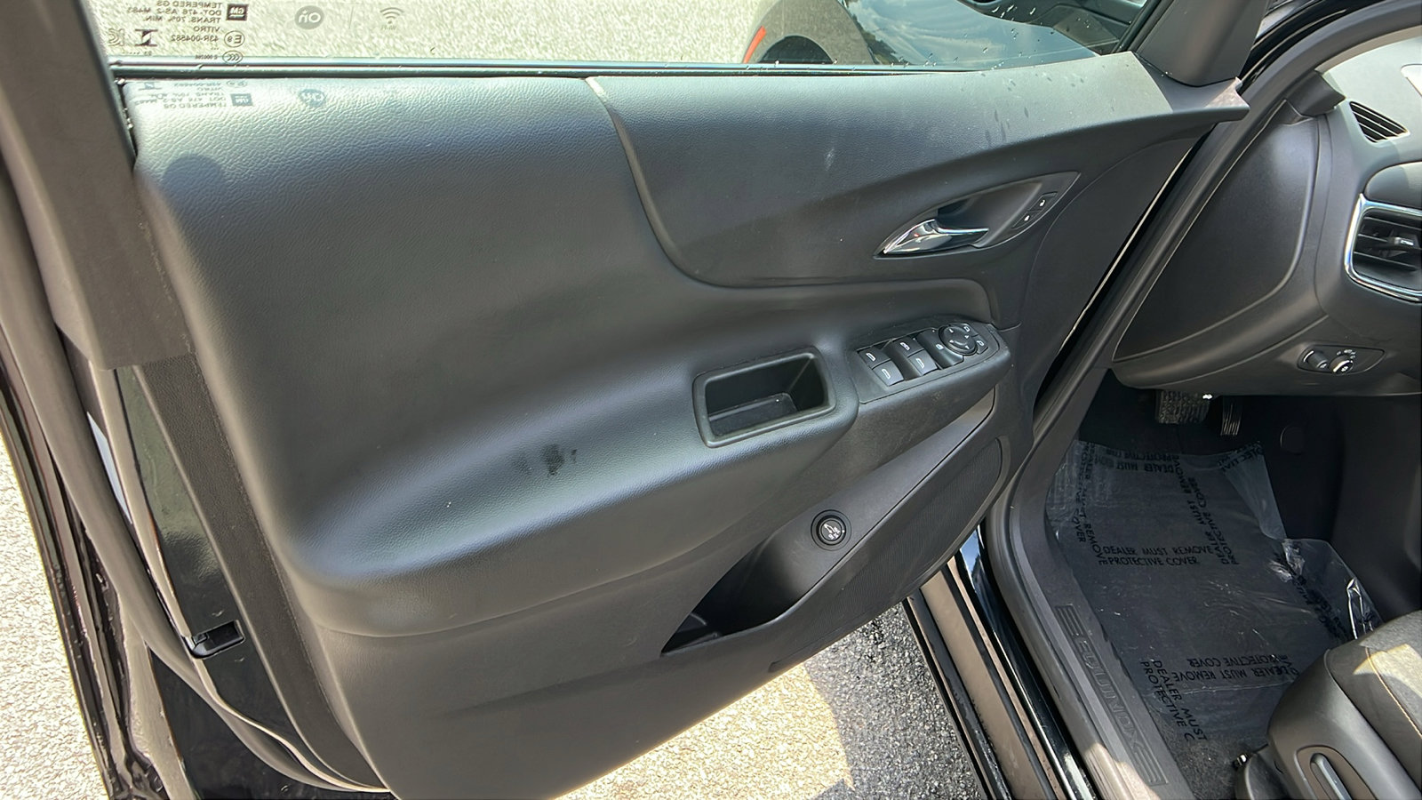 Used 2024 Chevrolet Equinox LT AWD/4WD image 14